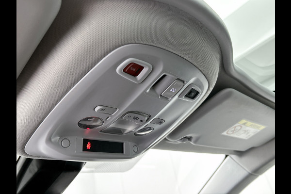 Peugeot 308 1.5 HDi 131PK 5Drs. Executive / Panoramadak / Distributie vv. 122Dkm. / Cruise-ctr. / Navigatie / Apk 05-2026