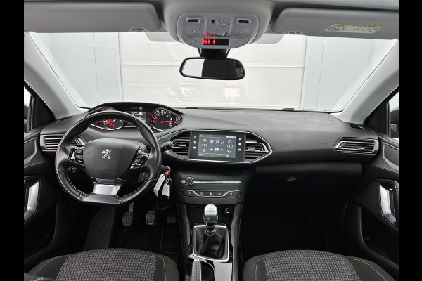 Peugeot 308 1.5 HDi 131PK 5Drs. Executive / Panoramadak / Distributie vv. 122Dkm. / Cruise-ctr. / Navigatie / Apk 05-2026