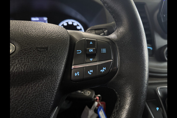 Ford Transit Custom 340 2.0 TDCI Automaat Euro6 131PK H2 Trend 3Pers. *ideaal voor Camper* Navigatie / Pdc./ Airco / Safety&Comfort pack / Driver assist / Stoelverwarming / Distributie vv.bij 36.126 KM / / Apk 11-2026