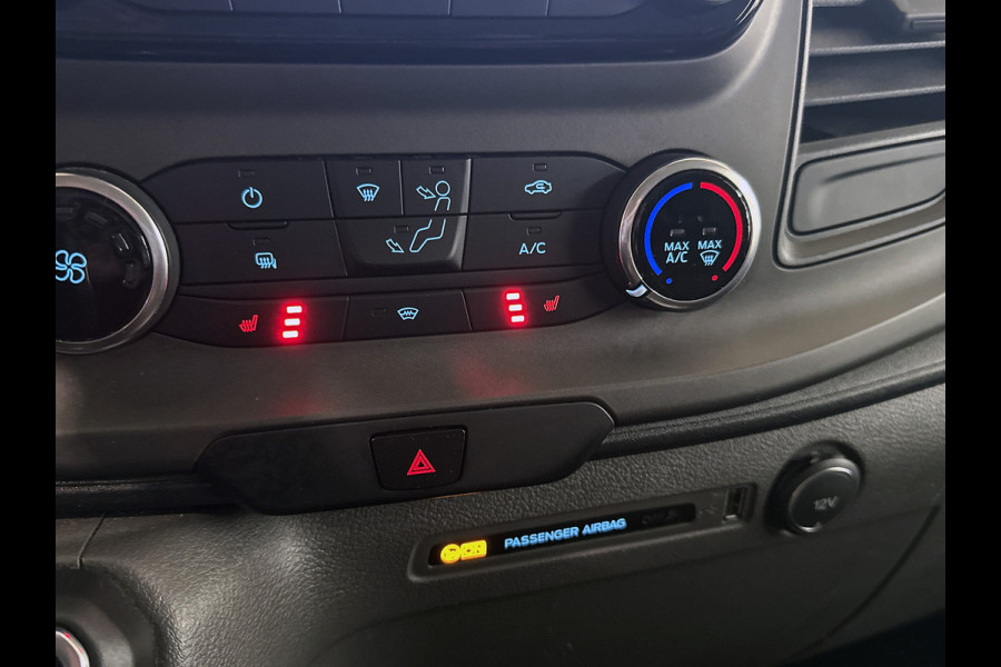 Ford Transit Custom 340 2.0 TDCI Automaat Euro6 131PK H2 Trend 3Pers. *ideaal voor Camper* Navigatie / Pdc./ Airco / Safety&Comfort pack / Driver assist / Stoelverwarming / Distributie vv.bij 36.126 KM / / Apk 11-2026