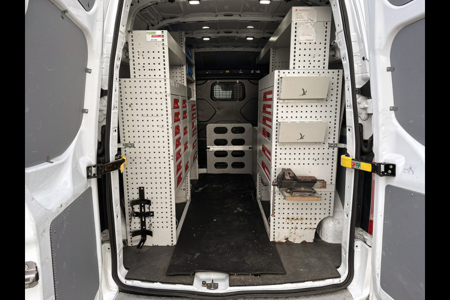 Ford Transit Custom 340 2.0 TDCI Euro6 131PK H2 Trend 3Pers  *ideaal voor Camper* / Navigatie / Pdc./ Airco / Driver assist / Stoelverwarming  / Apk  12-26