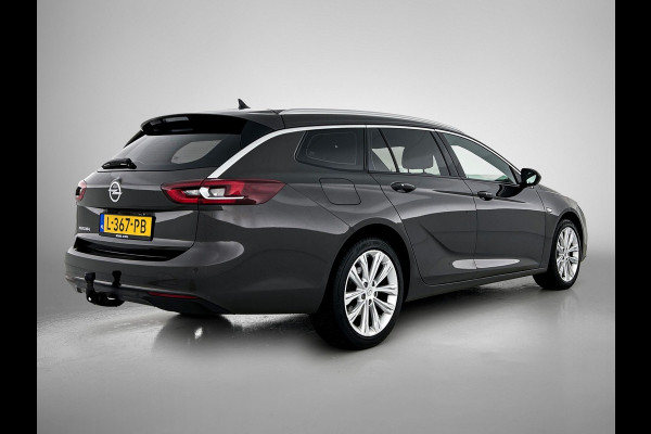 Opel Insignia Sports Tourer 1.5 CDTI 123PK Business Elegance / Leder / Trekhaak / Camera / Stoel-Stuurverwarming / Xenon / Airco-ecc. / Apk 01-2026