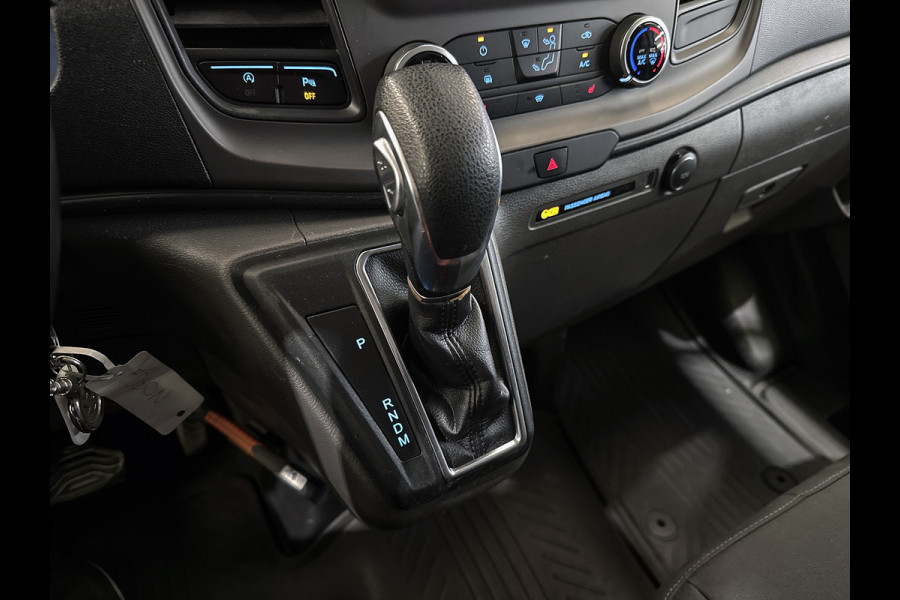 Ford Transit Custom 340 2.0 TDCI Euro6 Automaat 131PK H2 Trend 3Pers. *ideaal voor Camper* Navigatie / Pdc./ Airco / Safety&Comfort pack / Driver assist  / Stoelverwarming / / Apk 12-2026