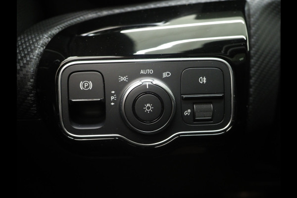 Mercedes-Benz A-Klasse 250 e Panamericana | Panoramadak | Widescreen | Camera | Leder | Zwarte Hemel | Cruise | DAB