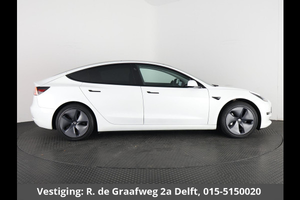 Tesla Model 3 Standard RWD Plus 60 kWh | Navigatie | Panoramadak | Leder |