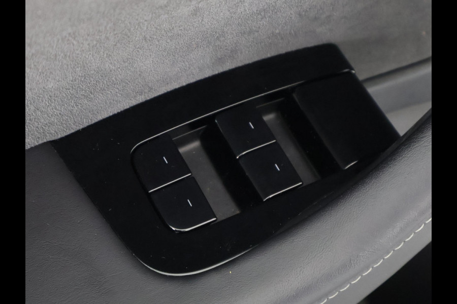 Tesla Model 3 Standard RWD Plus 60 kWh | Navigatie | Panoramadak | Leder |