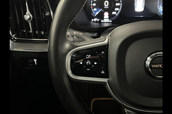Volvo S60 2.0 B3 R-design | Open dak | Adaptive cruise control | Harman/Kardon | Memory | 360 graden Camera