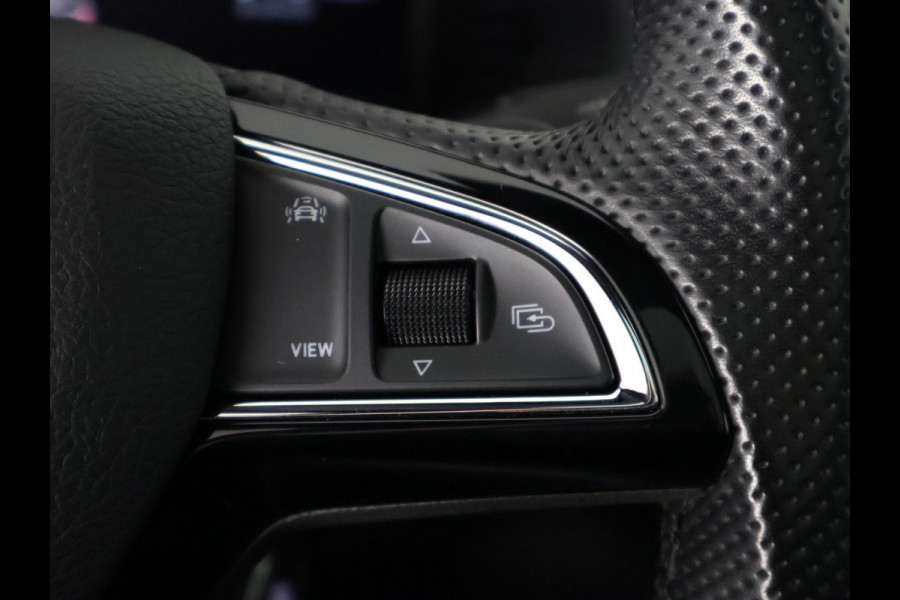 Škoda SCALA 1.0 TSI Sport Business Automaat | Panoramadak | Navigatie | Apple Carplay & AndroidAUTO | Camera