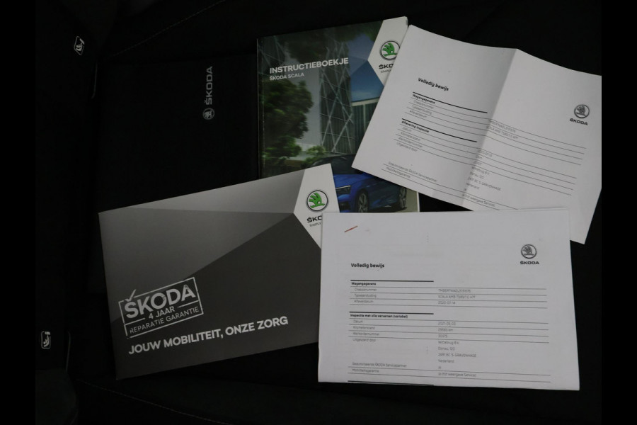 Škoda SCALA 1.0 TSI Sport Business Automaat | Panoramadak | Navigatie | Apple Carplay & AndroidAUTO | Camera