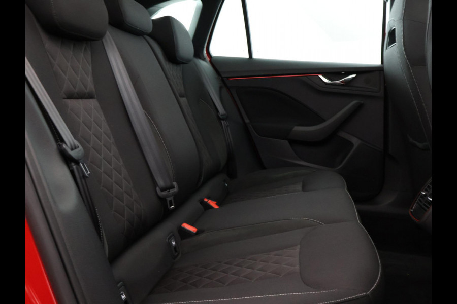 Škoda SCALA 1.0 TSI Sport Business Automaat | Panoramadak | Navigatie | Apple Carplay & AndroidAUTO | Camera