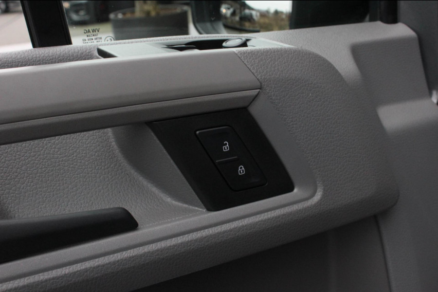 MAN TGE 35 - 177PK FULL BLACK / NAVIGATIE / AIRCO / ACC / CAMERA / CLIMATE CONTEROL / FULL OPTONS / JB-EDITION / APPLE CARPLAY