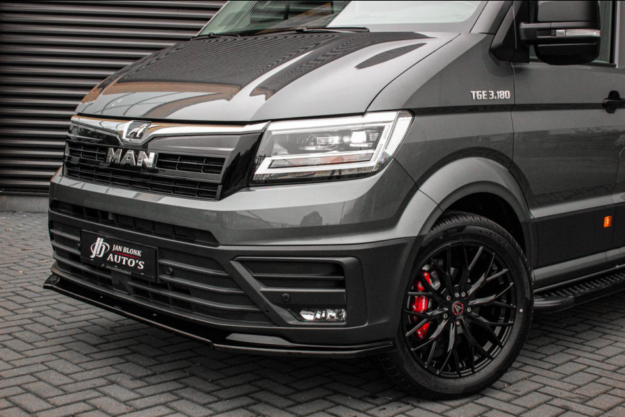 MAN TGE 35 - 177PK FULL BLACK / NAVIGATIE / AIRCO / ACC / CAMERA / CLIMATE CONTEROL / FULL OPTONS / JB-EDITION / APPLE CARPLAY