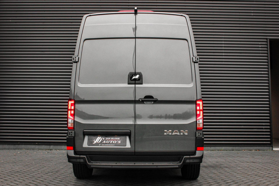 MAN TGE 35 - 177PK FULL BLACK / NAVIGATIE / AIRCO / ACC / CAMERA / CLIMATE CONTEROL / FULL OPTONS / JB-EDITION / APPLE CARPLAY