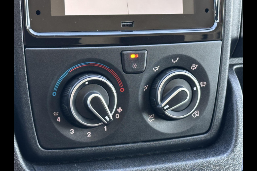 Peugeot Boxer 2.2 BlueHDi 120 L2H2 Trekhaak|Airco|Cruise|Dealero dealer onderh. 1ste eigenaar