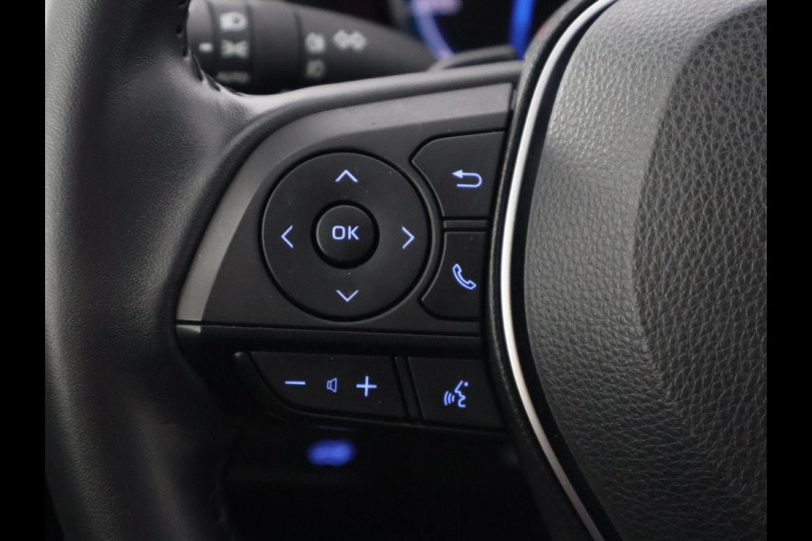 Toyota RAV4 2.5 Hybrid Style | Navigatie | Parkeersensoren | JBL Audio | 360° Camera | Kofferklep Automatisch |