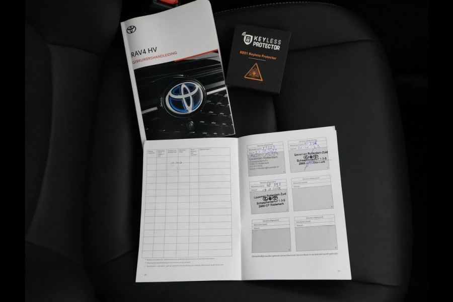 Toyota RAV4 2.5 Hybrid Style | Navigatie | Parkeersensoren | JBL Audio | 360° Camera | Kofferklep Automatisch |