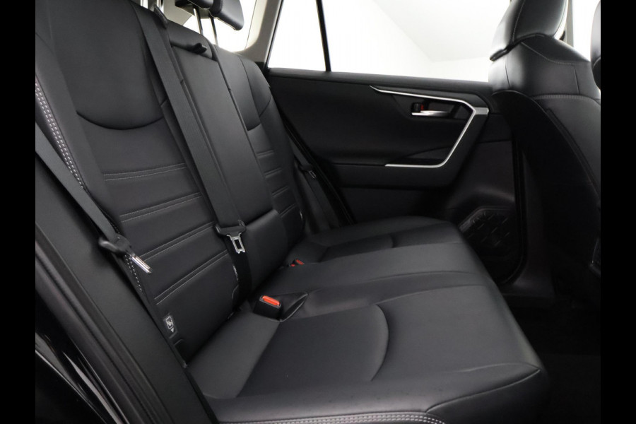 Toyota RAV4 2.5 Hybrid Style | Navigatie | Parkeersensoren | JBL Audio | 360° Camera | Kofferklep Automatisch |