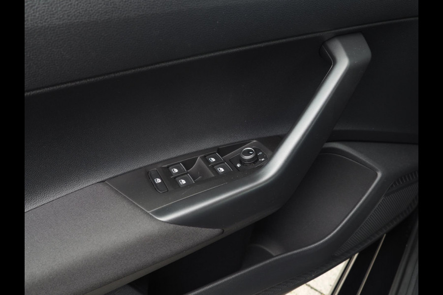 Volkswagen Polo 1.0 TSI DSG Comfortline Business / Adaptive cruise / Carplay / DAB