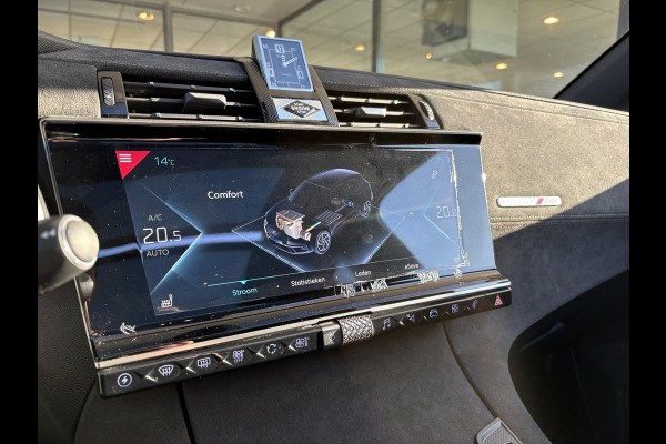 DS 7 Crossback E-Tense 4x4 Performance Line+ 300pk | Panoramadak | Stoelverwarming | Elektrisch Verstelbare Memory Seats | Camera |