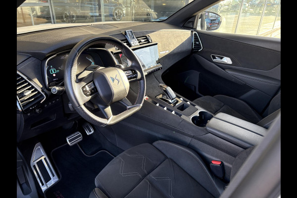 DS 7 Crossback E-Tense 4x4 Performance Line+ 300pk | Panoramadak | Stoelverwarming | Elektrisch Verstelbare Memory Seats | Camera |