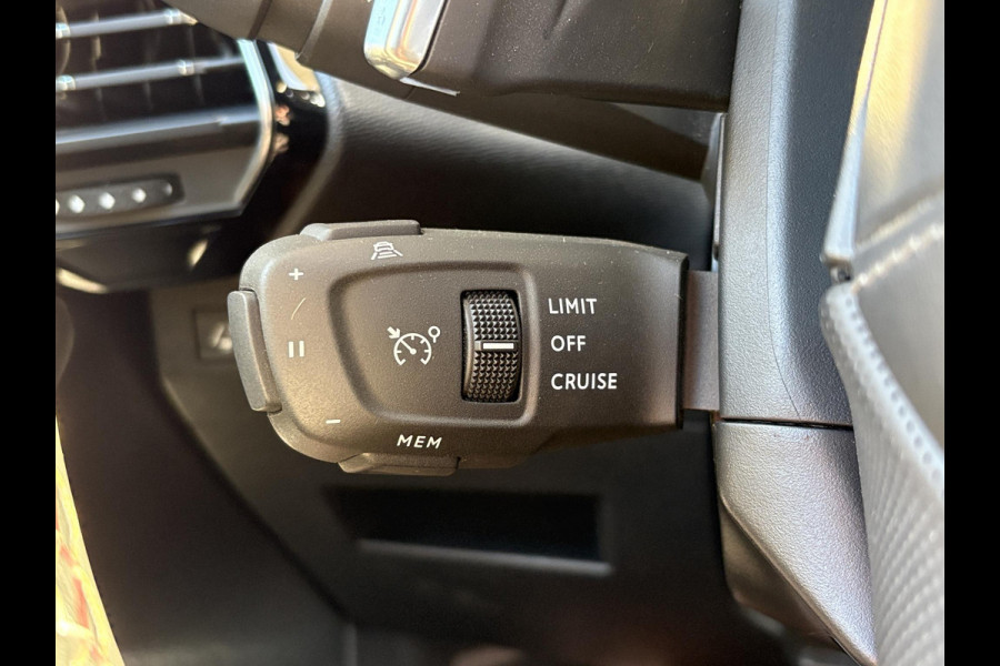 DS 7 Crossback E-Tense 4x4 Performance Line+ 300pk | Panoramadak | Stoelverwarming | Elektrisch Verstelbare Memory Seats | Camera |