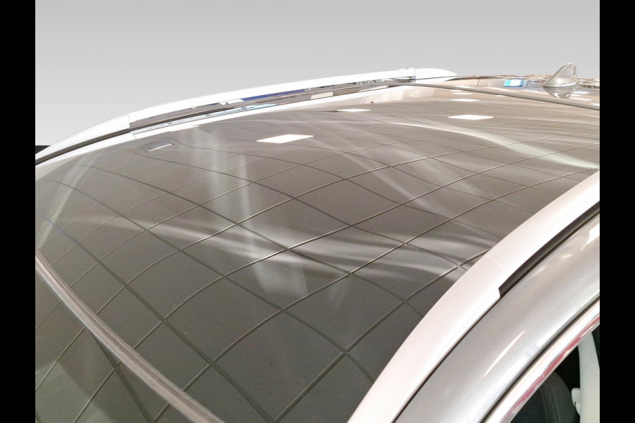 Nissan QASHQAI 1.2 N-Connecta Panoramadak | Automaat