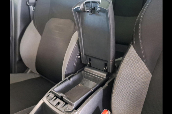 Nissan QASHQAI 1.2 N-Connecta Panoramadak | Automaat