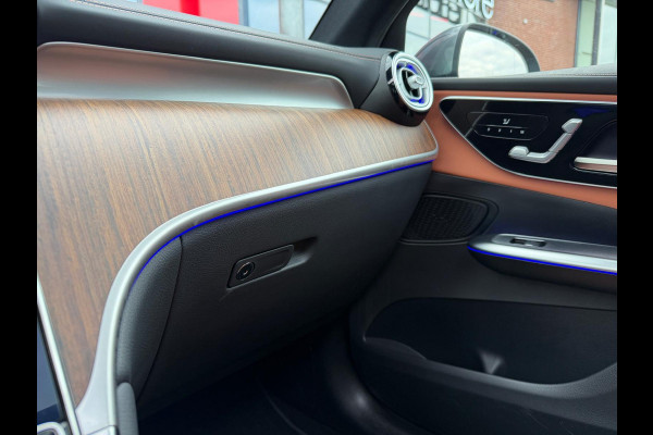 Mercedes-Benz GLC 300e 4MATIC AMG Line