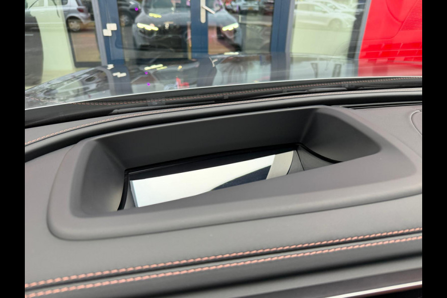 Mercedes-Benz GLC 300e 4MATIC AMG Line