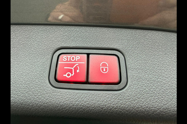 Mercedes-Benz GLC 300e 4MATIC AMG Line