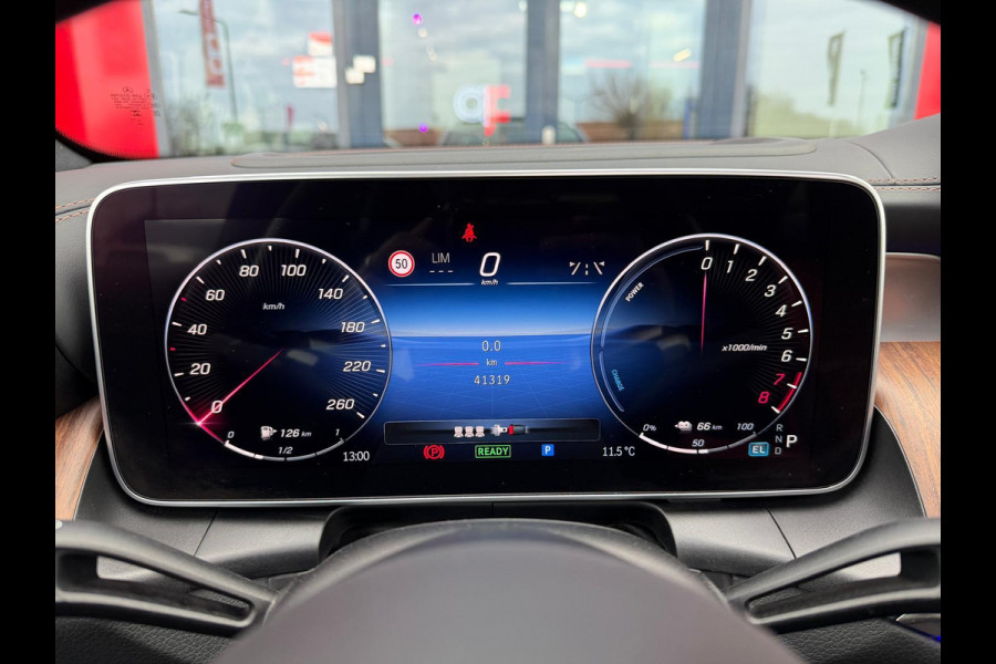 Mercedes-Benz GLC 300e 4MATIC AMG Line