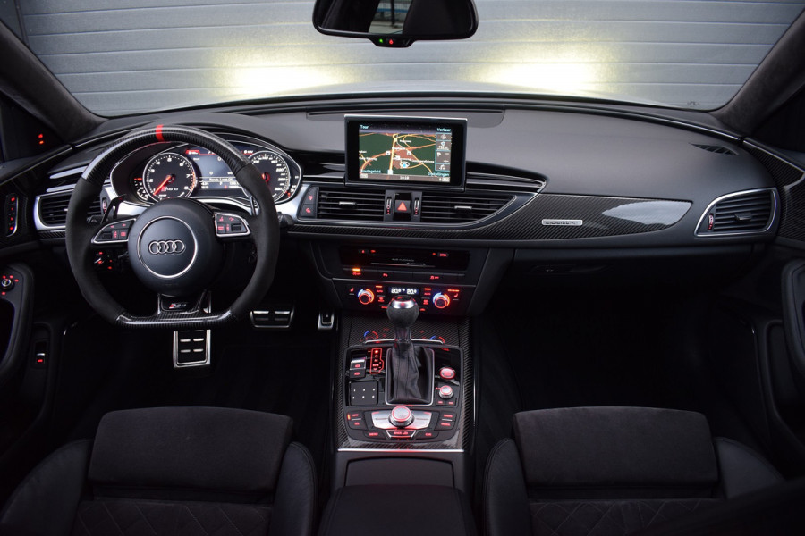 Audi RS6 4.0 V8 TFSI Quattro 605pk Performance | Akrapovič | Keramisch