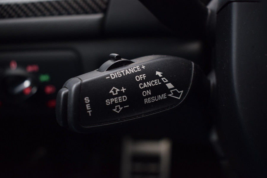 Audi RS6 4.0 V8 TFSI Quattro 605pk Performance | Akrapovič | Keramisch