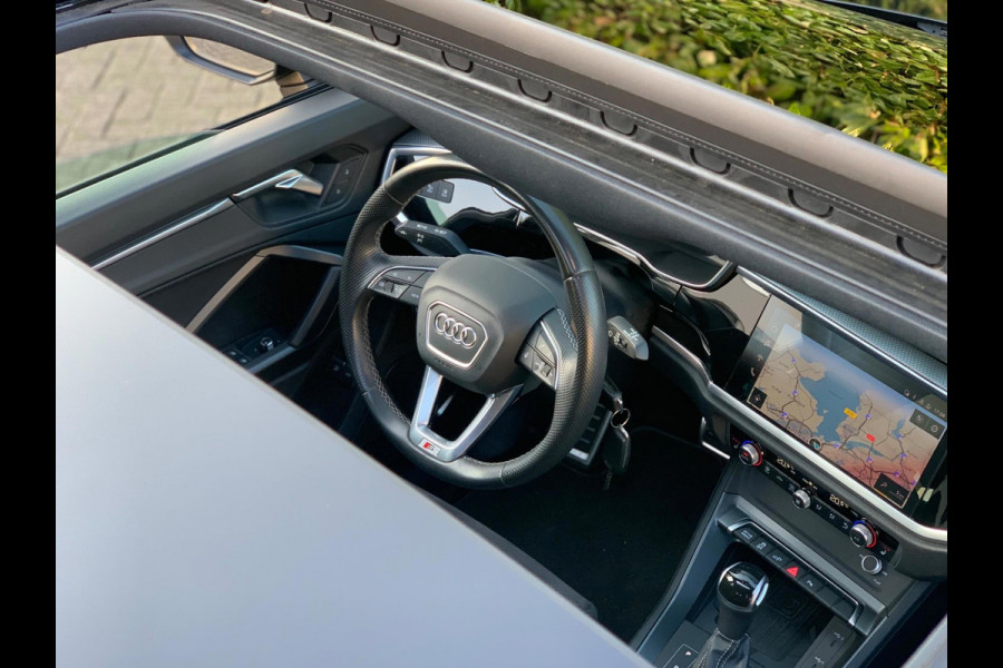Audi Q3 Sportback 45 TFSI e S Edition 3x S-line|Black| Pano|Matrix LED| 21''|B&O|