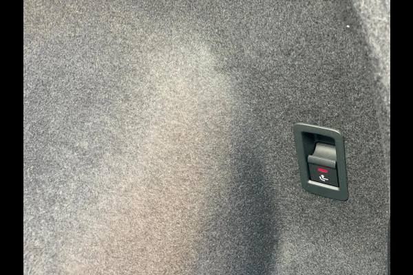 Audi Q3 Sportback 45 TFSI e S Edition 3x S-line|Black| Pano|Matrix LED| 21''|B&O|