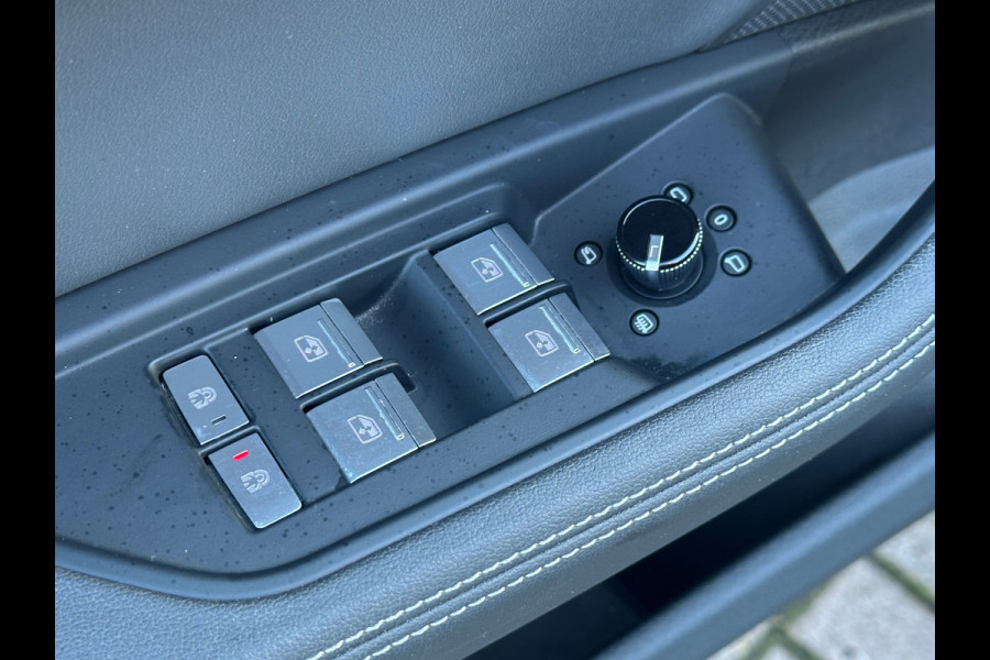 Audi e-tron 50 quattro Business edition Plus 71 kWh Pano|21 Inch