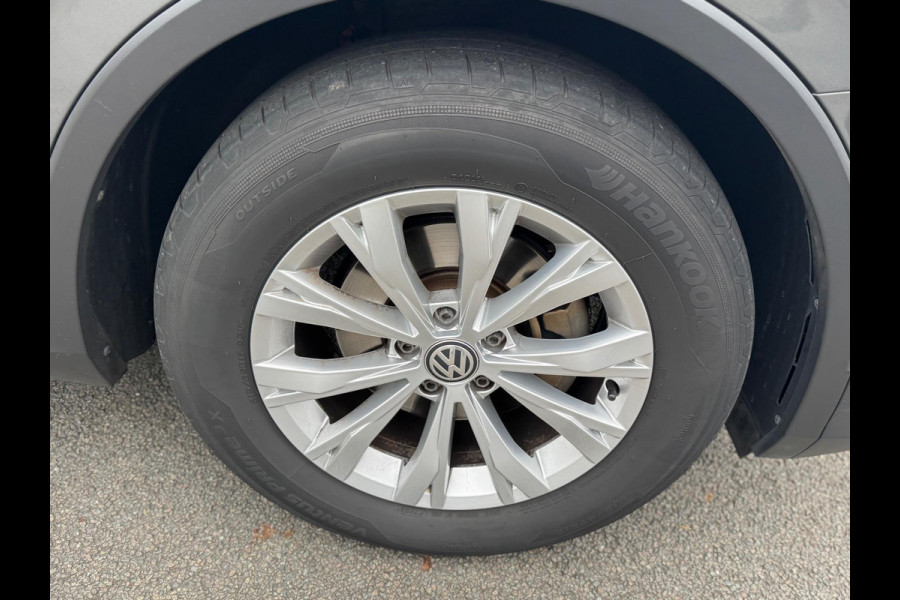 Volkswagen Tiguan 1.4 TSI ACT DSG Panorama 360 Camera Leder memory