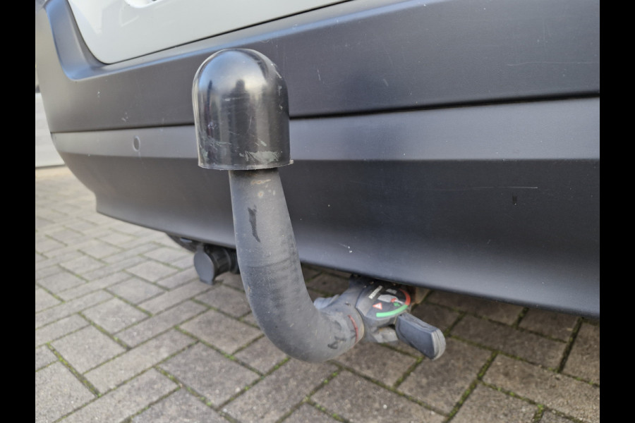 Citroën C3 Shine 1.2 | Trekhaak | Navi |