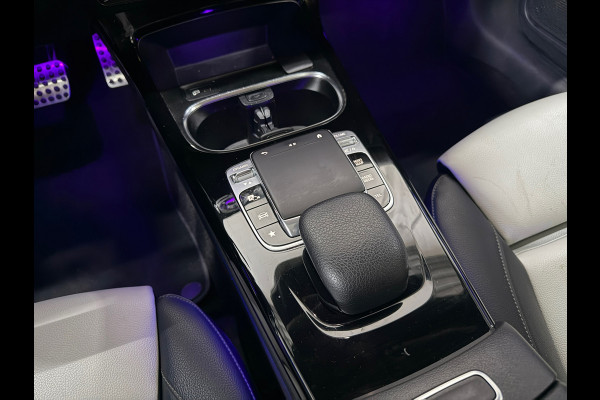 Mercedes-Benz CLA-Klasse 220 Premium Plus AMG-pakket*Night*Sfeer*Cam