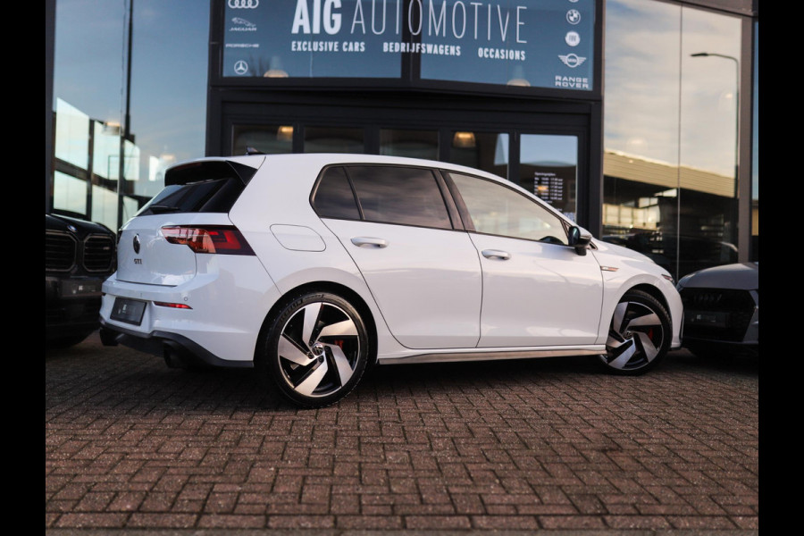 Volkswagen Golf 2.0 TSI GTI IQ-Light | Camera | Stuur/Stoelverw. | ACC