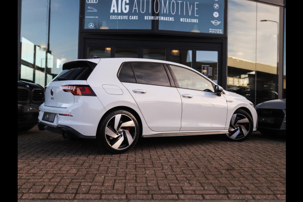Volkswagen Golf 2.0 TSI GTI IQ-Light | Camera | Stuur/Stoelverw. | ACC