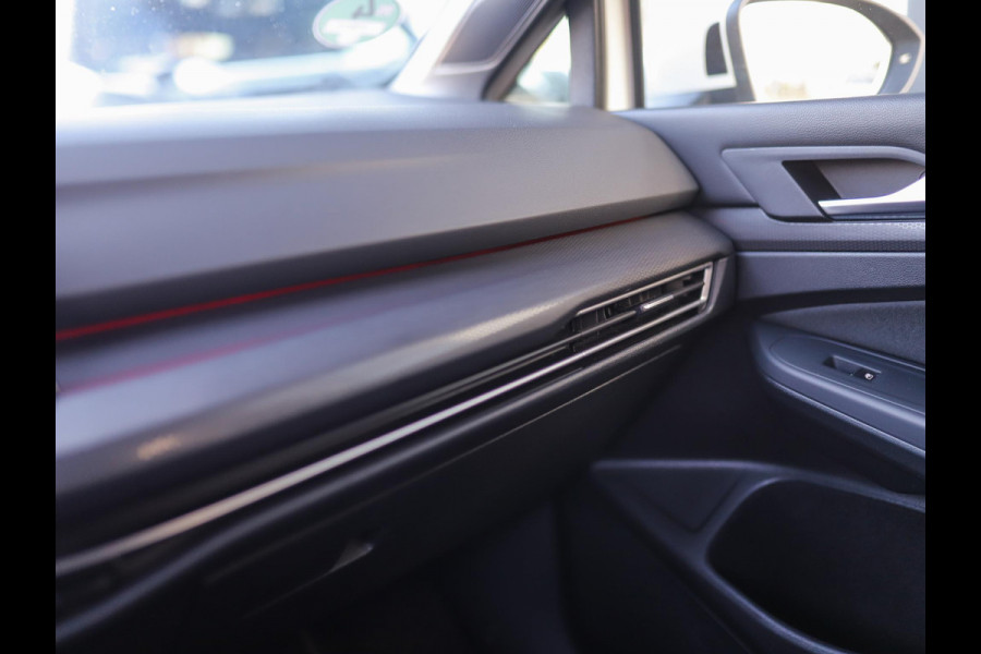 Volkswagen Golf 2.0 TSI GTI IQ-Light | Camera | Stuur/Stoelverw. | ACC