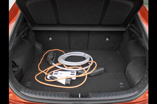 Kia Xceed 1.6 GDi PHEV ExecutiveLine | Schuif/Kanteldak | Stoel/stuur verwarming | LEDER | NL + Dealer onderhouden | Carplay | Cruise control | Climate control |