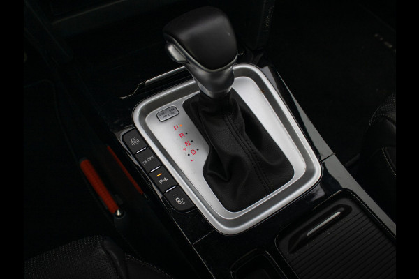 Kia Xceed 1.6 GDi PHEV ExecutiveLine | Schuif/Kanteldak | Stoel/stuur verwarming | LEDER | NL + Dealer onderhouden | Carplay | Cruise control | Climate control |