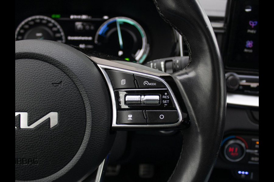 Kia Xceed 1.6 GDi PHEV ExecutiveLine | Schuif/Kanteldak | Stoel/stuur verwarming | LEDER | NL + Dealer onderhouden | Carplay | Cruise control | Climate control |