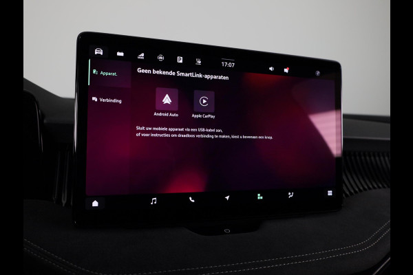 Škoda Superb Combi Sportline Business PHEV 1.5 TSI 204 pk 6 versn. DSG | Panoramadak, elektrisch bedienbaar | Trekhaak, wegklapbaar | Travel Assist Plus Sportline | Dynamic Chassis Control Pakket | CANTON Soundsystem | Lichtmetalen velgen 19 inch Torcular zwart gepolijst