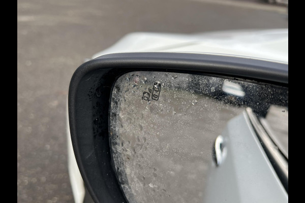 Nissan Leaf Acenta 40 kWh VAN: €15.900,- VOOR: €13.877,- UW EINDEJAARSVOORDEEL: €2.023| CAMERA| CARPLAY/ ANDROID AUTO|  RIJKLAARPRIJS INCL. 12 MND BOVAG GARANTIE|