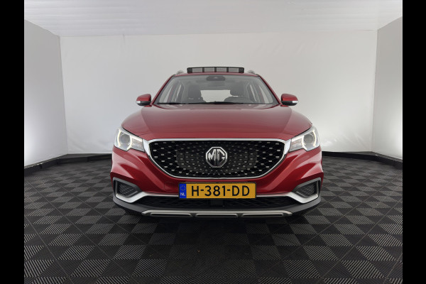 MG ZS EV Luxury 45 kWh [3-Fase] {SOH-100%} Aut. *PANO | LUXURY-LEATHER | CCS-FASTLOADER | KEYLESS | NAVI-FULLMAP | ADAPTIVE-CRUISE | CAMERA | HEATED-SPORTSEATS | CARPLAY | BLINDSPOT | DAB | LANE-ASSIST | PRIVACY-GLASS | 17''ALU*