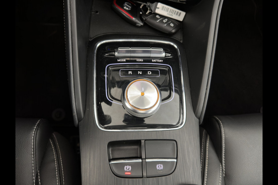 MG ZS EV Luxury 45 kWh [3-Fase] {SOH-100%} Aut. *PANO | LUXURY-LEATHER | CCS-FASTLOADER | KEYLESS | NAVI-FULLMAP | ADAPTIVE-CRUISE | CAMERA | HEATED-SPORTSEATS | CARPLAY | BLINDSPOT | DAB | LANE-ASSIST | PRIVACY-GLASS | 17''ALU*