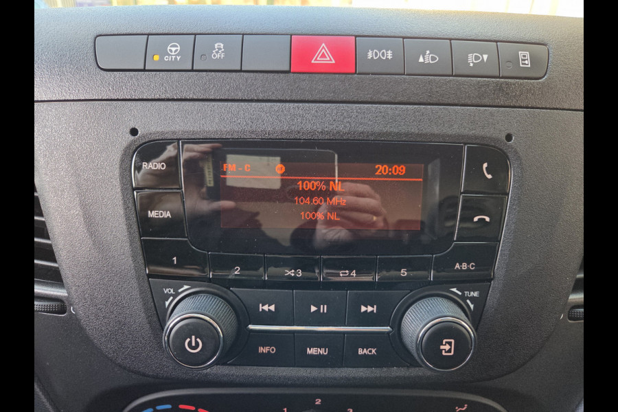 Iveco Daily 35S14 L2/H2 Koelwagen Vrieswagen -19 Carrier Xarios 350 Dag & Nacht 230V Stekker